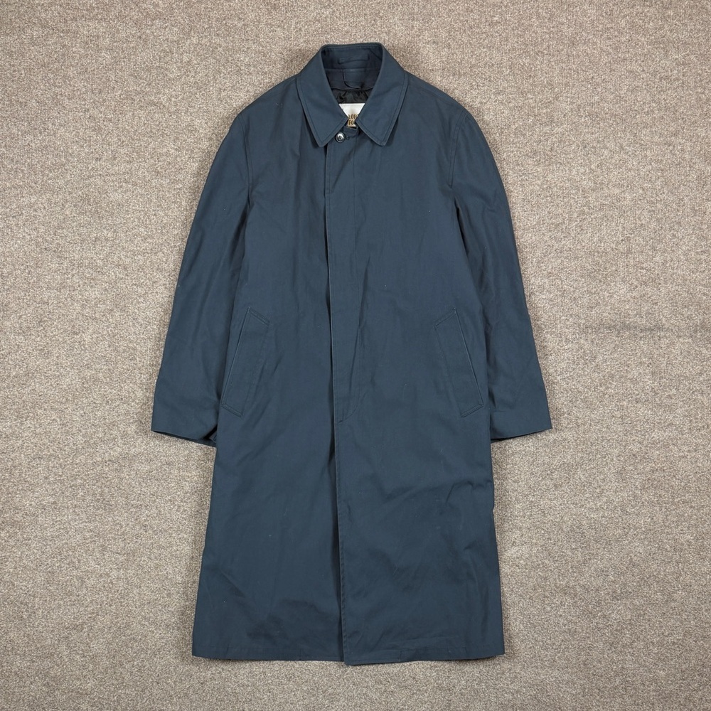 London Fog Navy Long Trench Coat Men’s 42 Hidden Button Closure Removable Lining